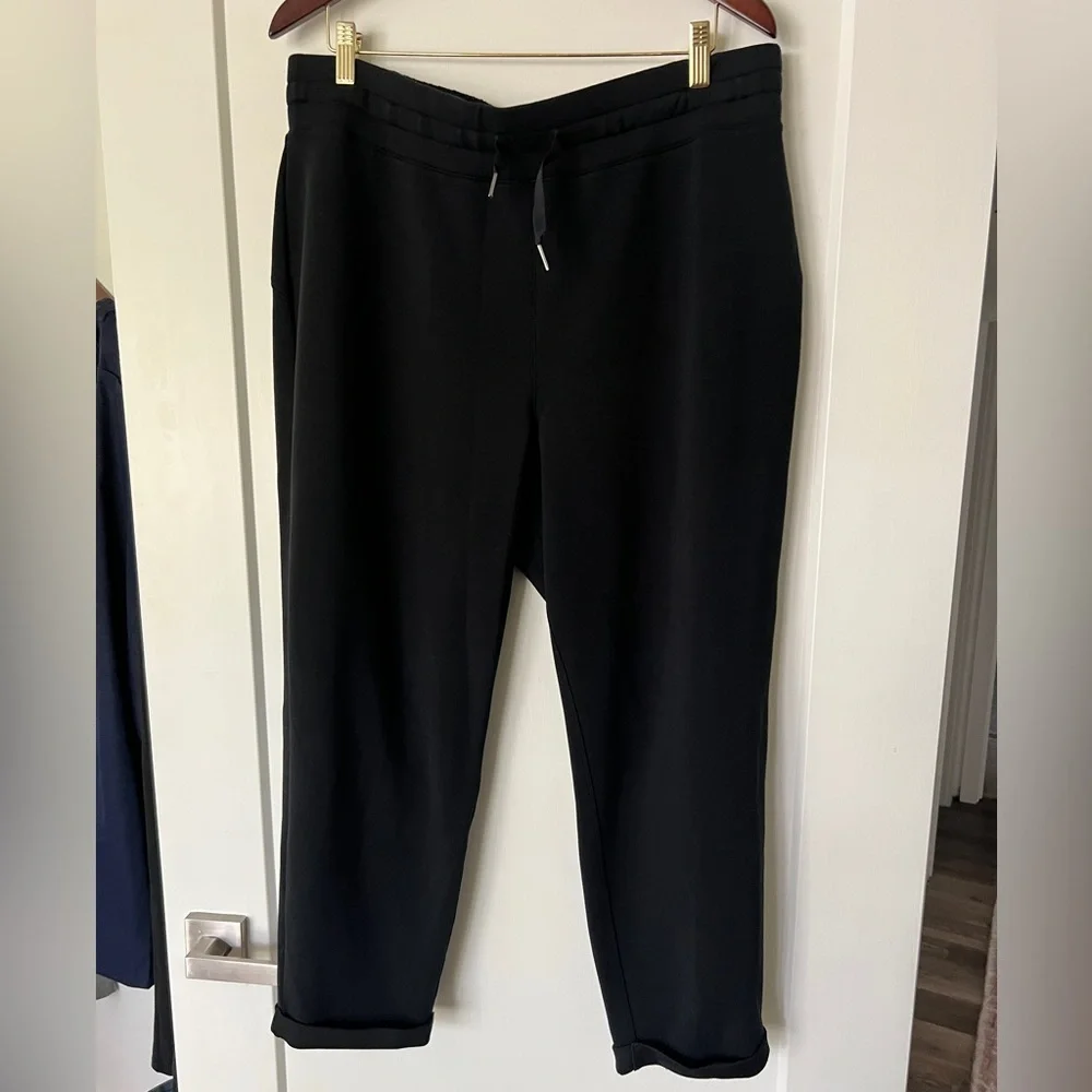 Spanx Air Essentials Tapered Leg Pants - Black 2X - Picture 1 of 3